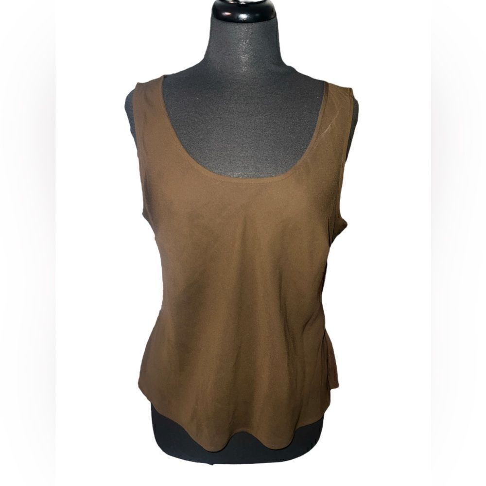 🐘Emma James Brown under slip